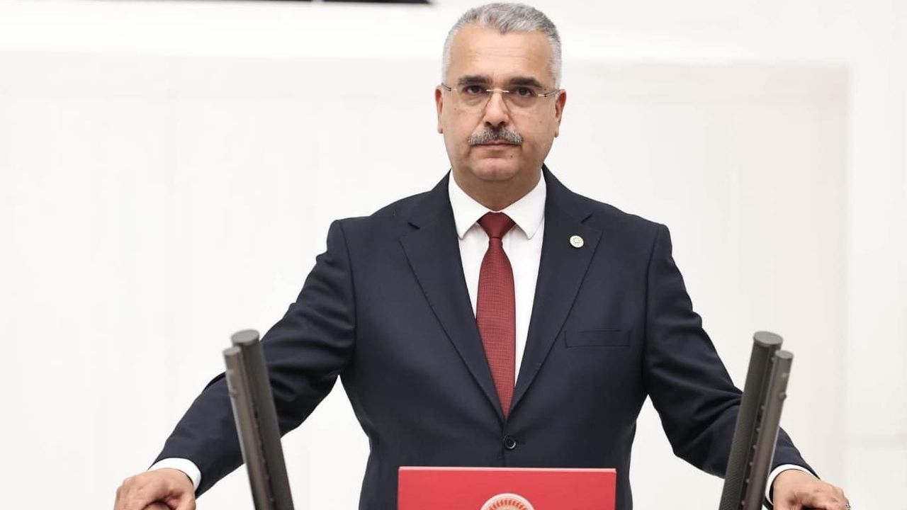 Milletvekili Ahlatcı, “Cumhuriyet, Milletimizin Azim Ve Kararlılığının Eseridir”