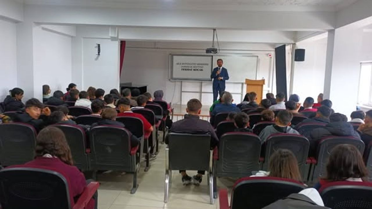 Osmancık’ta "Aile Bütünlüğü" Bu Konferansta Anlatıldı
