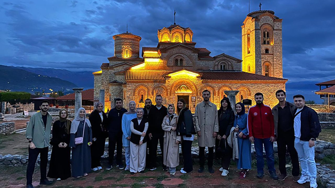 Çorumlu Gençler Kuzey Makedonya’da Tarihi Yerleri Gezdi