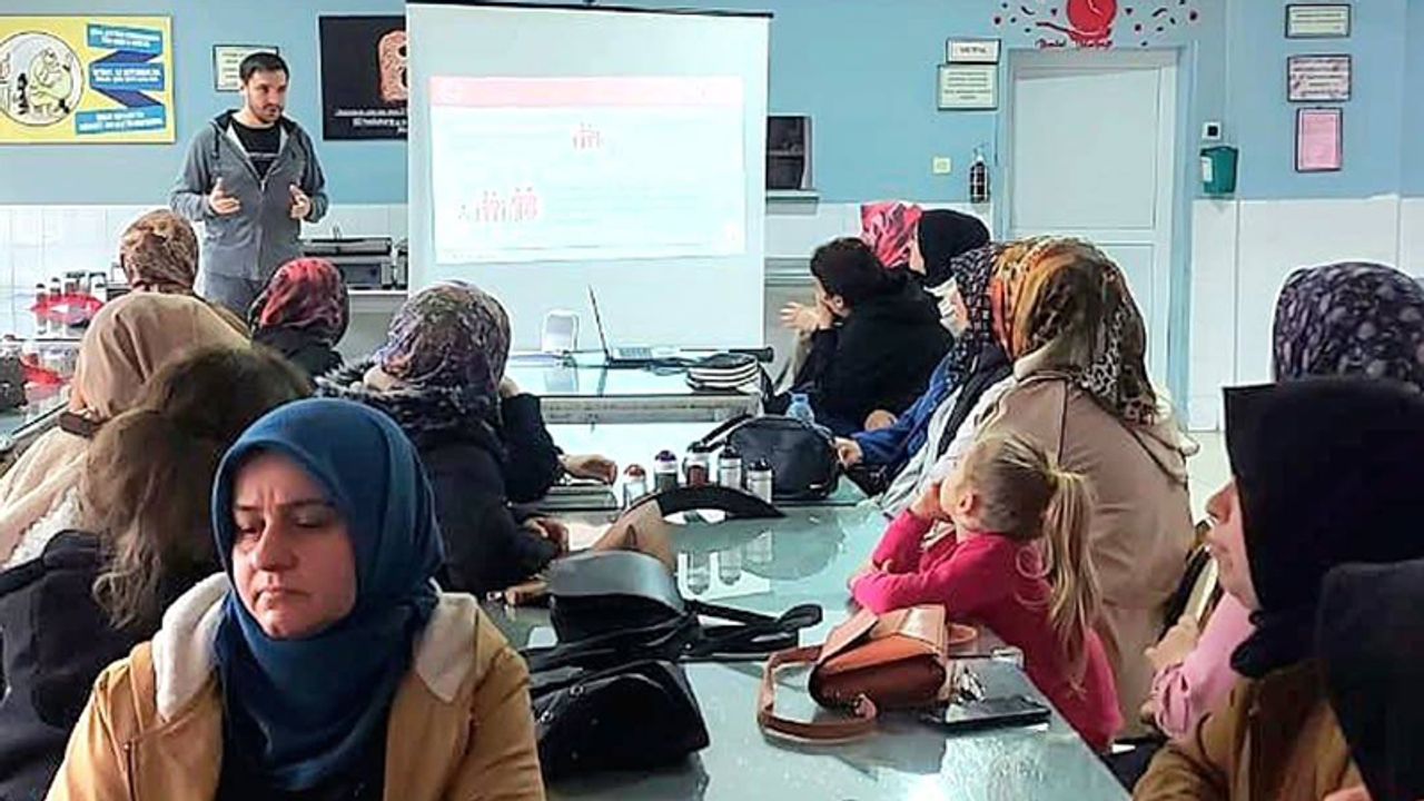 Velilere Aile Kavramının Önemi Anlatıldı