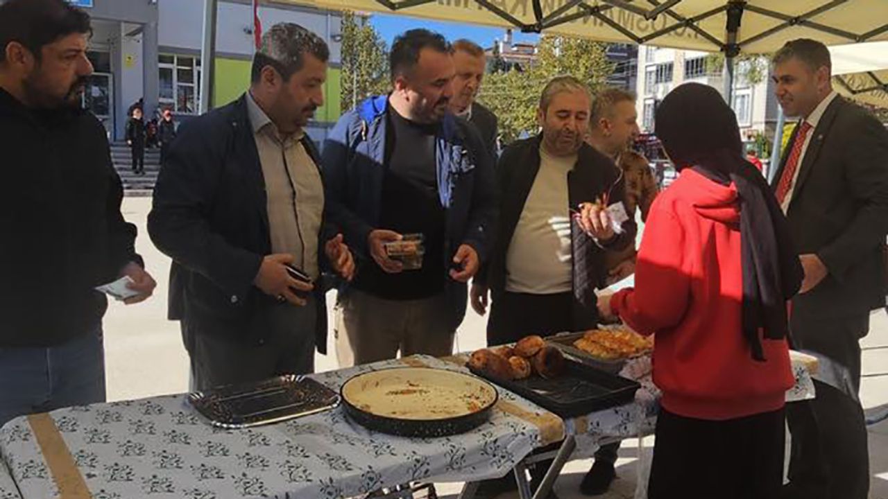 Osmancık Atatürk Ortaokulu’ndan Gazze Kermesi