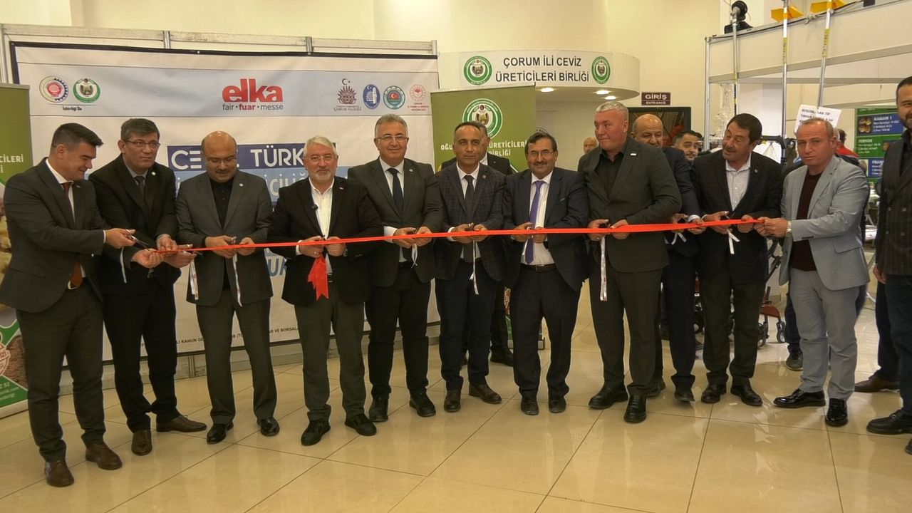 Çorum Ceviz Yetiştiriciliği Teknolojileri Tarım Alet Ekipmanları ve Pazarlaması Fuarı Açıldı