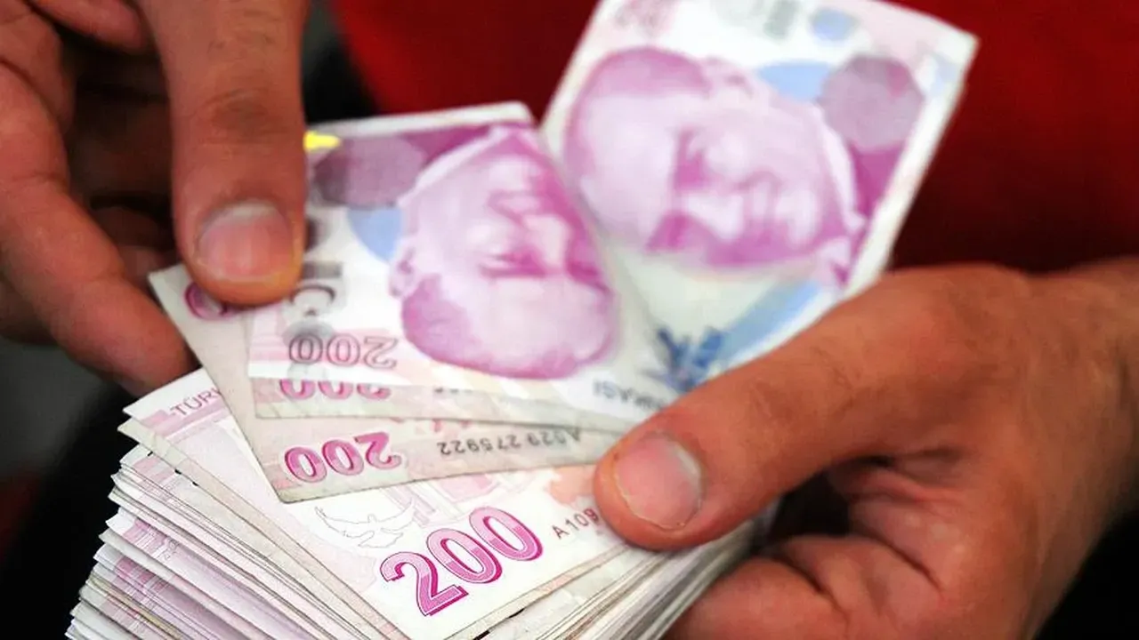 İhtiyaç Kredisinde Oranlar Değişti! 100 Bin Lira Banka Kredisi Çeksem Ne Kadar Öderim?