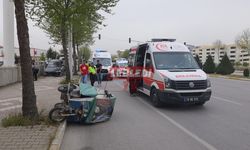 Otomobilin Motosiklete Çarptığı Kazada 3 Kişi Yaralandı