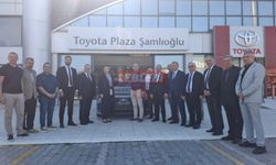 Toyota Otomotiv Sanayi Türkiye A.Ş.’den Şehit Emin Güner Mesleki ve Teknik Anadolu Lisesi'ne Hibe Araç Desteği