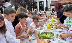 Beslenme Çantalarını Kendileri Hazırladı