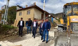 Sel Felaketinde Bozulan Yollar Yapılıyor