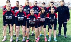 Kadın Futbol Takımı Sezonu Açıyor