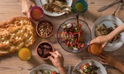 Sahurda Ne Yenir? Tok Tutan ve Susatmayan Yiyecekler ve İçecekler | Ramazan Sahur Menüsü