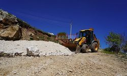İş Makinası Oparatörü Canını Zor Kurtardı