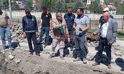 Başkan Ünlü “İlçemizin Sorunlarına Neşter Vurmaya Devam Ediyoruz”