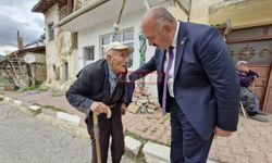 Başkan İsbir, Sokağa İnip Gönül Aldı