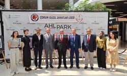Güzel Sanatların Resim Sergisi Beğenildi