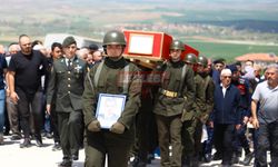 Astsubay Üstçavuş Dursun Güngör Toprağa Verildi