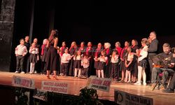 Özel Öğrencilerden Resim Ve El Sanatları Sergisi