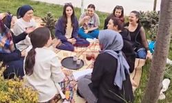 Yurt Öğrencileri Hıdrellezde Yanıç İkram Edip Piknik Yaptı