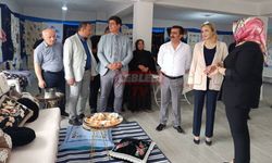 Kaymakam Nayman Ve Başkan Aylar Beyözü Köyü Yıl Sonu Sergisini Gezdi