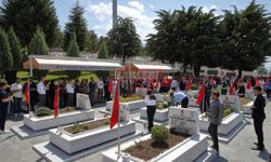 Çorum'da "Şehitlere Saygı Ve Vefa Yürüyüşü" Yapıldı