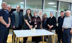 Huzurevi Çalışanlarına İl Müdüründen Tatlı Kutlama