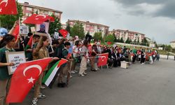 Öğrenciler Filistin ve Doğu Türkistan’daki Zulme Dikkat Çekti