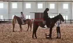 Önce At Sürmeye Götürdüler Sonra Doğum Gününü Kutladılar