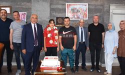 İskilip’in Altın Kızı İlçede Coşkuyla Karşılandı