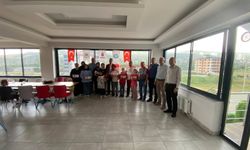 Başkan Ünlü Öğrencilerle Kamp Yapıp Ödül Dağıttı