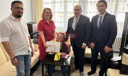 Azmin Zaferi: Zorluklara Rağmen Okulundan Mezun Oldu