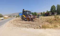 Başkan Aylar’ın Talimatıyla Mecitözü’nde Çorum-Amasya Karayolunda Çalışmalar Başladı