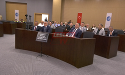 Belediye Meclis Toplantısı Yine Tartışmalı Geçti