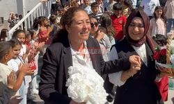 Emekli Olan Öğretmen İçin Duygusal Veda