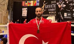 Çorumlu Boksör Bulgaristan’da Dünya Şampiyonu Oldu