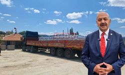 Ortaköy’e Bir TIR Çöp Konteyneri Geldi