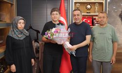 LGS Birincisi Genç, Başkan Dere’yi Ziyaret Etti