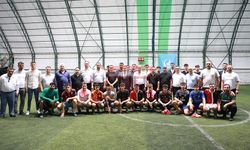 Kazanan Dostluk Oldu