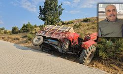 Devrilen Traktörün Altında Kalarak Can Verdi