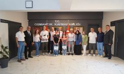 Kaymakam Duman LGS’de Derece Yapan Öğrencileri Ödüllendirdi