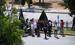 Motosikletle Ticari Araç Çarpıştı: 2 Yaralı