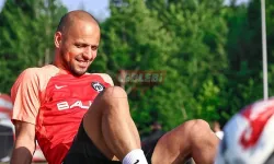 Arca Çorum FK'de Diniyev İle Yollar Ayrıldı