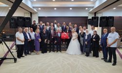 Jandarma Komutanı Çetinkaya Oğlunu Evlendirdi