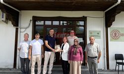Osmancık Kütüphanesine Anlamlı Hediye