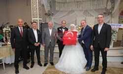 Esra Aşkın İle Seyit Fatsal Dünyaevine Girdi