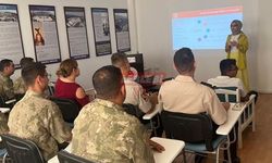 Askerlere Aile İçi İletişim Eğitimi Verildi
