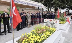 30 Ağustos Zafer Bayramı Coşkusu Şehitlikte Başladı