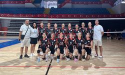 Çorum Analig Voleybol Kız Takımı Çeyrek Finalde