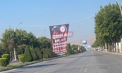 Destek İçin Asılan Afiş Tehlike Saçıyor