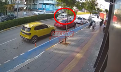 Otomobilin Yaşlı Yayaya Çarpma Anı Güvenlik Kamerasına Yansıdı