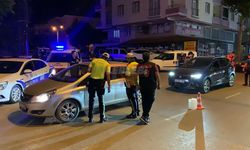 Emniyet 12 Aranan Şahsı Yakalarken 6 Kişiyi De Buldu