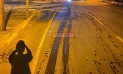 Belediyenin Islattığı Yollar, Trafik Güvenliğini Tehdit Ediyor