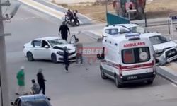 3 Yol Kesişiminde Otomobiller Çarpıştı: Yaralılar Var